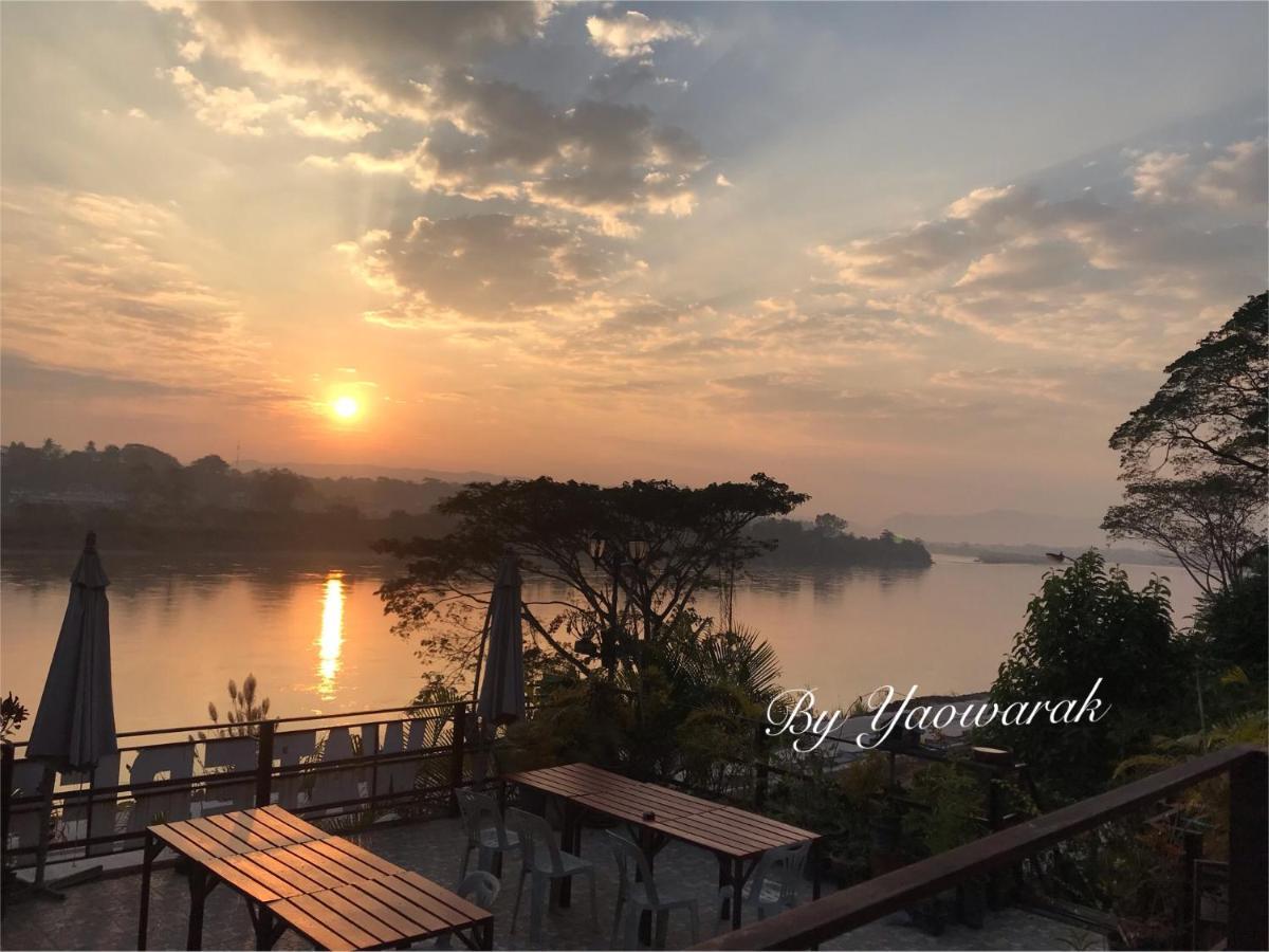 Day Waterfront Hotel Chiang Khong Exteriér fotografie