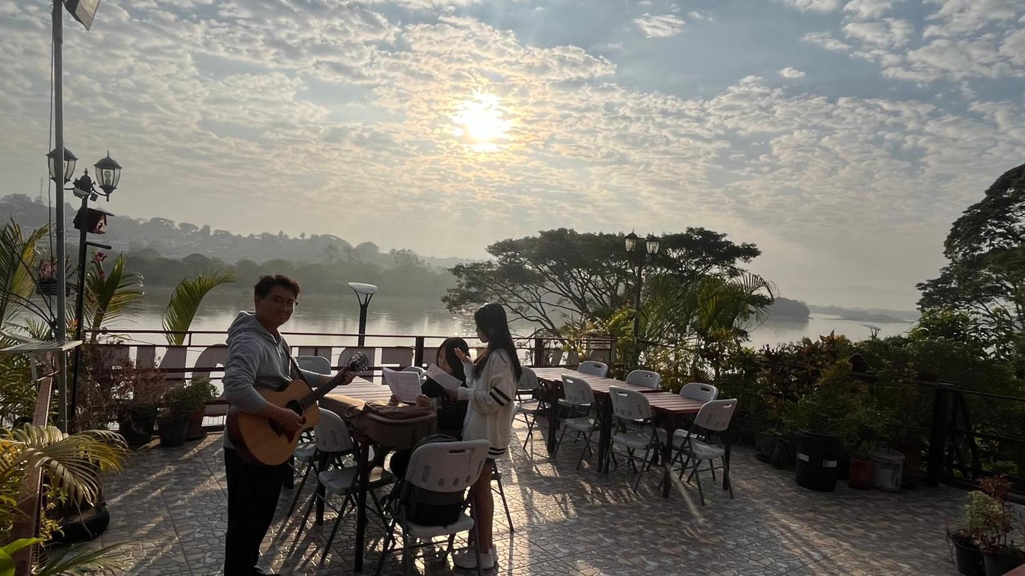 Day Waterfront Hotel Chiang Khong Exteriér fotografie