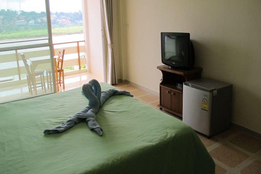 Day Waterfront Hotel Chiang Khong Exteriér fotografie
