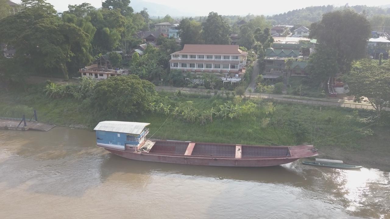 Day Waterfront Hotel Chiang Khong Exteriér fotografie